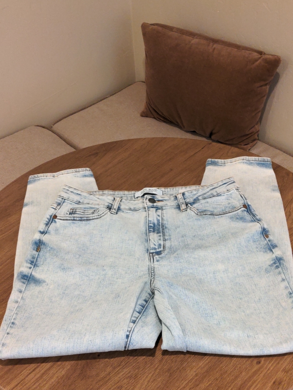 Judy Blue Light Acid Wash Women's Jeans